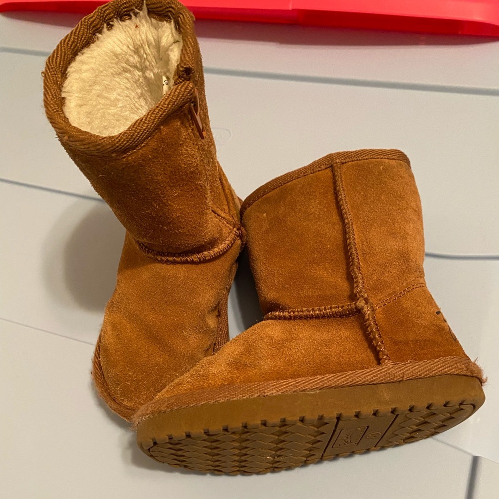 Toddler boots
